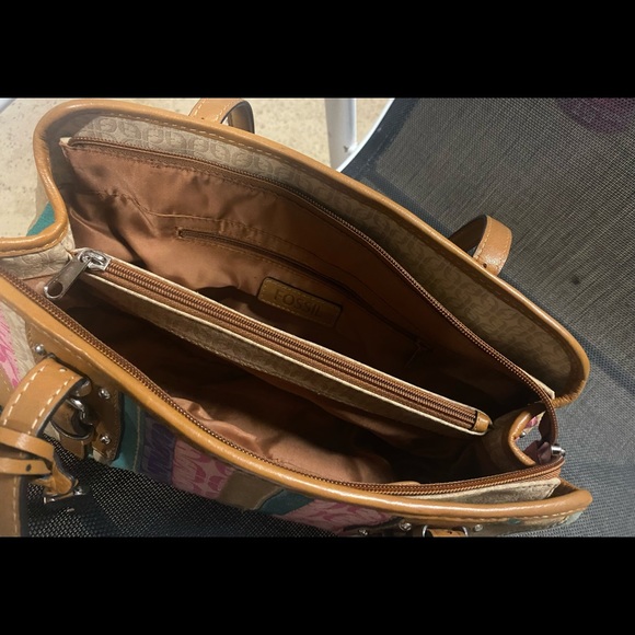 Fossil Handbag - Picture 4 of 10